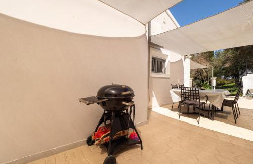 Olea House 2' walk from the sea - Photo 47