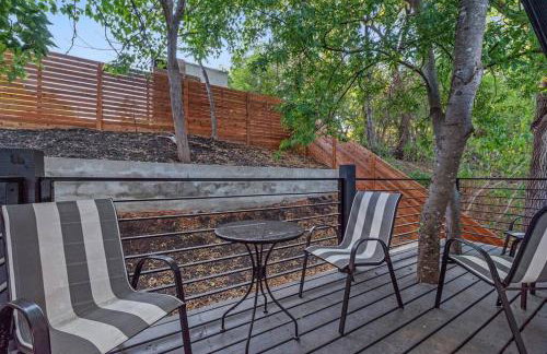Tiny House-Sleeps 4-Kitchen-Washer/Dryer-Patio - Foto 10