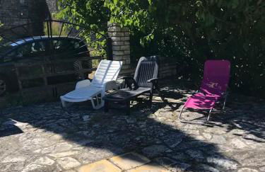 Maison charmante à Orgnac-l'Aven avec piscine partagée. - Photo 13