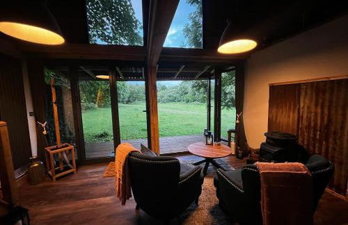 Lynbrook Haybarn, Hot tub and outdoor kitchen, New Forest - Foto 1