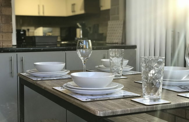 Sleeps up to 7, Parking, Office, Preston Nr M6/m65 - Foto 19