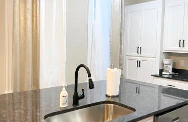 Ideal Location Spacious - Foto 29