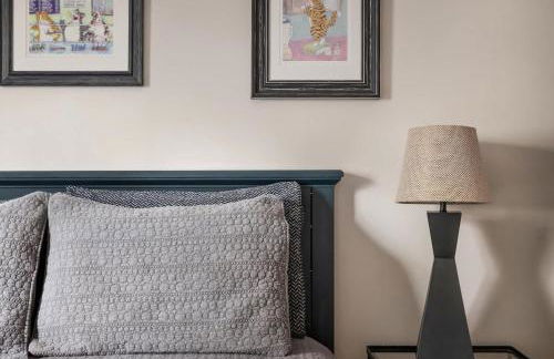 Loft Wood Stove Fire Pit Grill & Deck on Creek - Foto 37