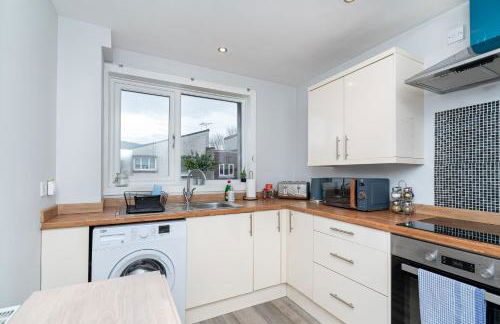Lovely 3-bedroom flat with free parking - Foto 14