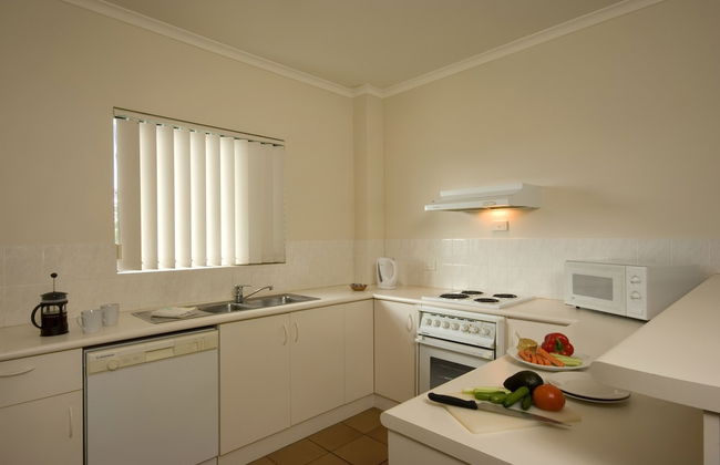 Tropic Towers Apartments - Foto 10