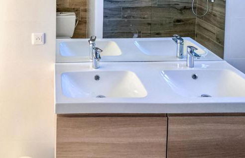 4 Bedroom Lovely Home In Bellegarde - Foto 35