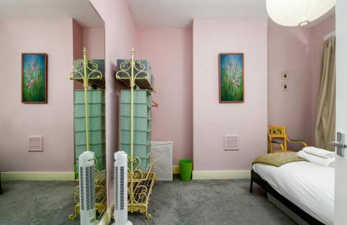 GuestReady - Cosy Retreat in the East End - Foto 8