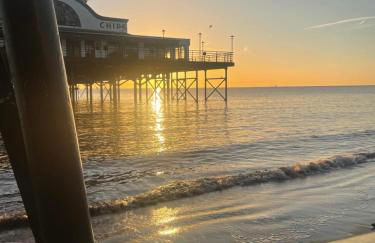 Spacious modern house near the beach - Foto 16