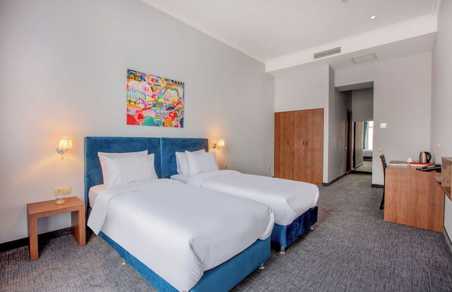 Alma Boutique Hotel - Photo 6