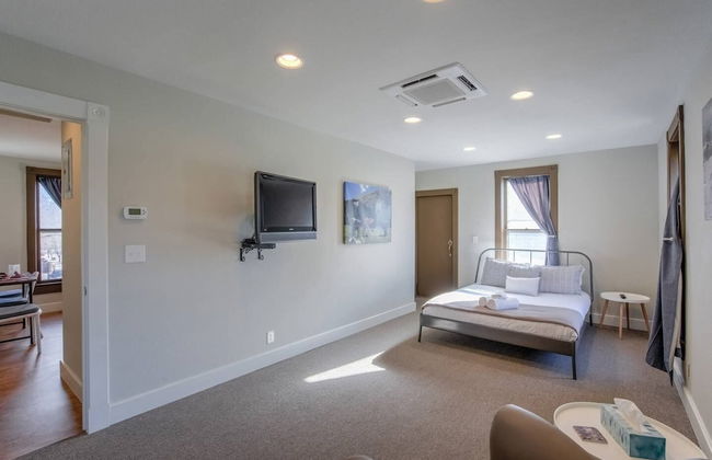 The Coffee Loft Above a Cafe Walk to Dwntn - Foto 5