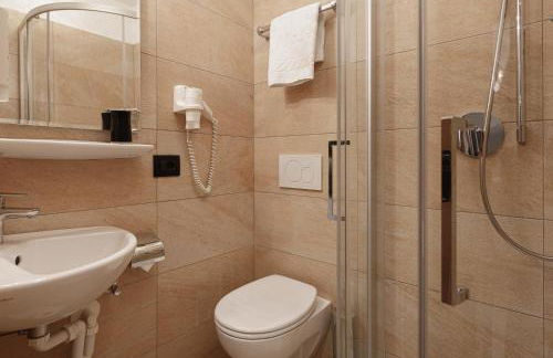 Chalet Tyrolian Apartments - by Familiaris - Pools 500 meters - Foto 37