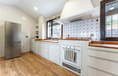 MalagaSuite Villa El Montecito - Photo 13