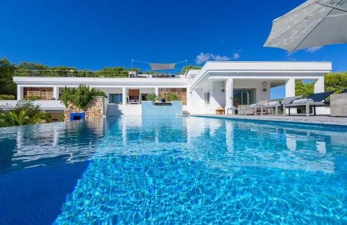 Exquisite Ibiza Home I Jaw Dropping Sea Views I Casa Blanca Jondal I 4 Bedrooms I Gym I Outdoor Kitchen I San Jose - Foto 31
