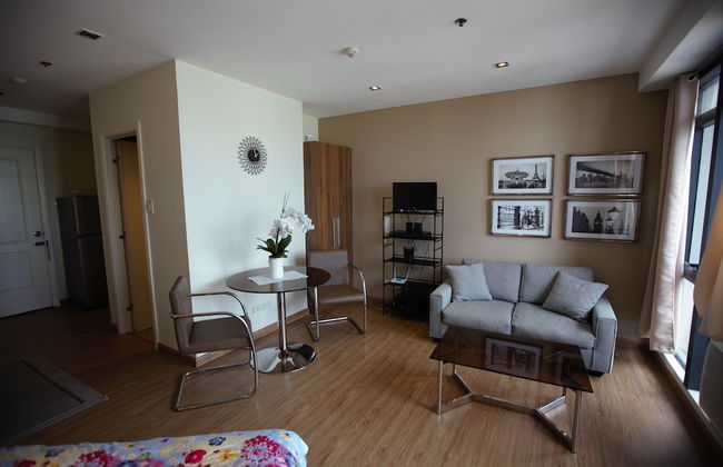 HI HOME at Gramercy Residences - Photo 19