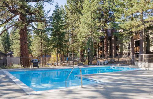 New Listing 2 bedroom and Loft 2 bath Summit E Bldg 16 condo sleeps 8 Steps to Eagle Lodge Chair 15 - Foto 50