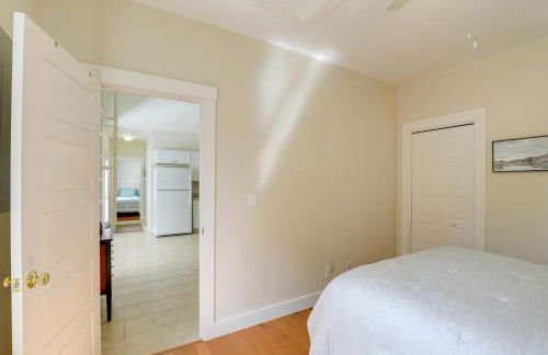 Inviting Summer Village Cottage Golf Cart and More! - Foto 10