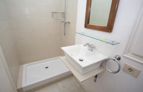 Letsgo Camp Nou Apartment - Photo 33