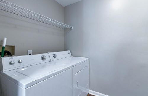 Crossroads Cottage l Grill & high speed internet - Foto 27