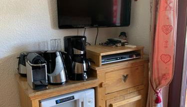 2 pièces La Clusaz Centre village dans petite résidence - Foto 3, toaster