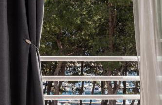Hermosa Luxury Apartment - Photo 20