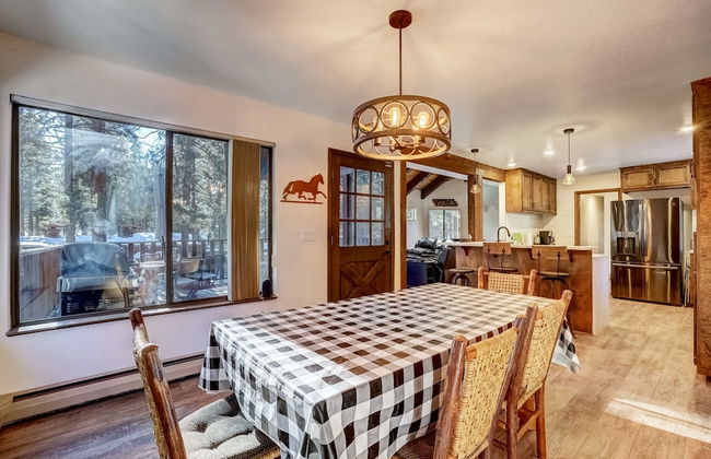 Singing Pines in Marla Bay - Walk to Lake! - Foto 37