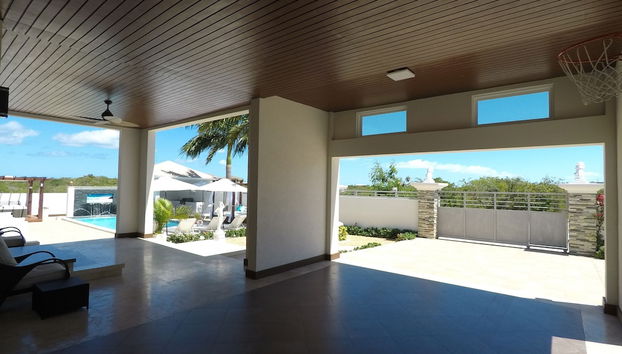 Entrada (vista interior)