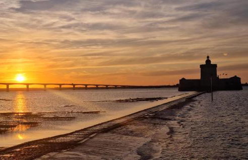 3 Bedroom Gorgeous Home In Rochefort - Foto 26