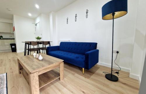 The Romford Luxe Haven - Fully Furnished 2BR - Foto 6