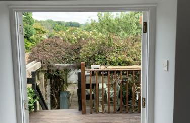 Church Cottage, Charmouth - Photo 47