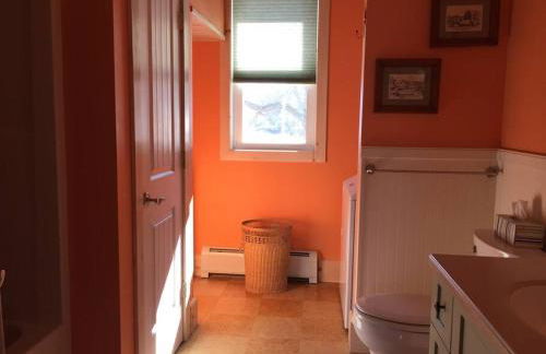 Waterfront Home on Bantam Lake with Private Beach - Foto 17