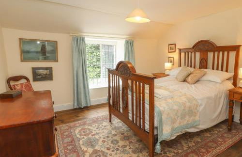 Cwmalis Hall - Photo 27