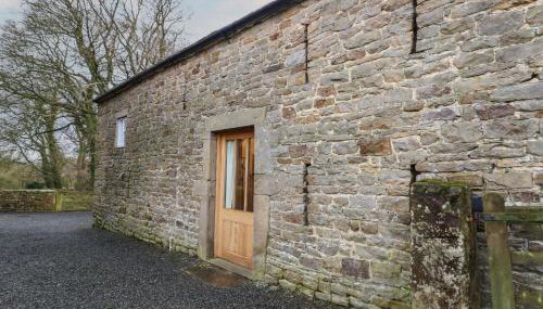 The Tithe Barn - Photo 2