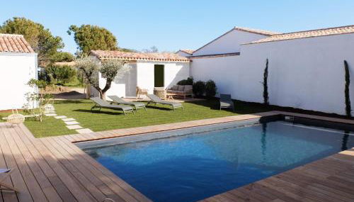 Villa Les Pins étoilés - 100m de la plage à La Couarde sur Mer - Foto 4, Garden, sunbed, Garden view