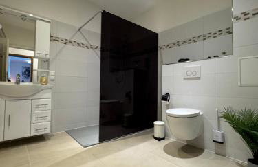 Residenz am Kurpark - Ferienwohnungen in zentraler Lage I Privatparkplatz - Foto 7