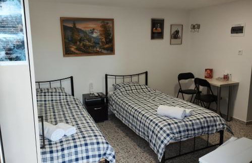 Ξενώνας museum ισόγειο στο Ελληνικό Ιωαννίνων - Foto 1