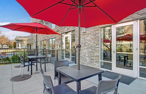 Luxury Condo in the Library Square District - Foto 20