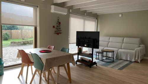 Casa La Parada en Nava Villa de la Sidra Holiday House La Parada in the Cider Village - Foto 5