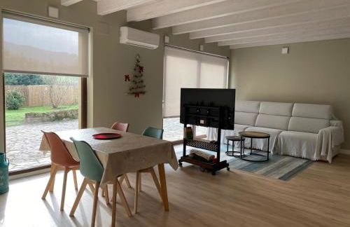 Casa La Parada en Nava Villa de la Sidra Holiday House La Parada in the Cider Village - Foto 5