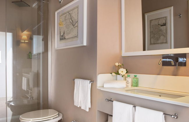 Large Beautiful Villa in Tuscan Hills of Chianti Stunning Gardens and Large Pool - Foto 48