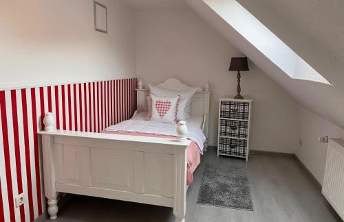 Ferienwohnung Dachstübchen - Foto 4