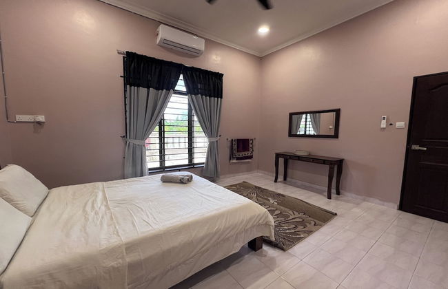 Nurbayu Villa (3 and 4 bedroom Villa) Kemaman - Foto 10