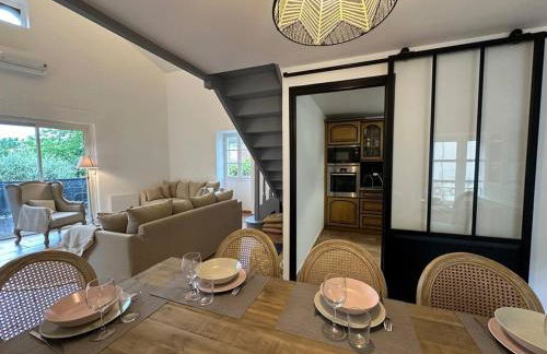 Magnifique mas provençal avec piscine au centre de Goudargues - Foto 9