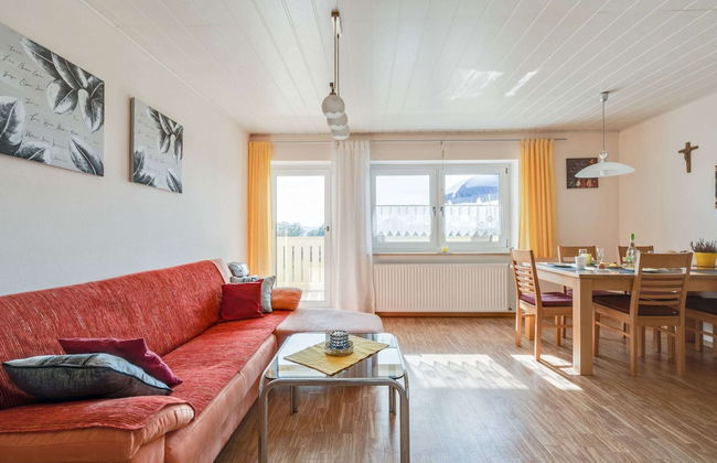 Sunny, Modern Furnished Apartment Your Favourite Place to Relax - Photo 11