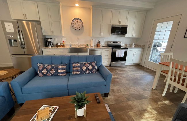 NEW 3bed 2bath With Creek and Open Spaces - Foto 8