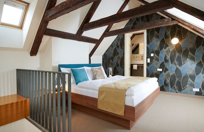 Golden Angel Suites by Adrez Living - Photo 2