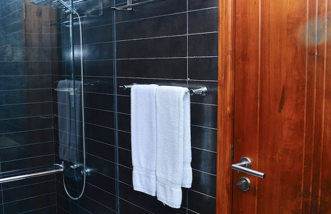 Unique Towers Luxury Boutique Suites - Photo 37