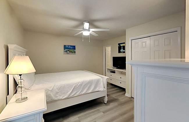 Tranquility Base - Photo 3