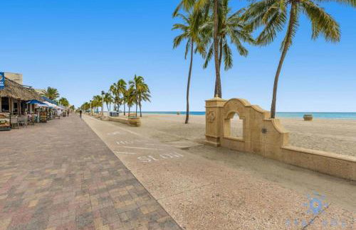 Beachfront Condo-ROOFTO POOL- 2 BEDROOMS 2 BR ! - Foto 41