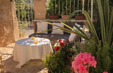 L’île aux fleurs - Foto 11