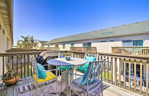 South Padre Island Condo with Pool Access and Balcony! - Photo 17
